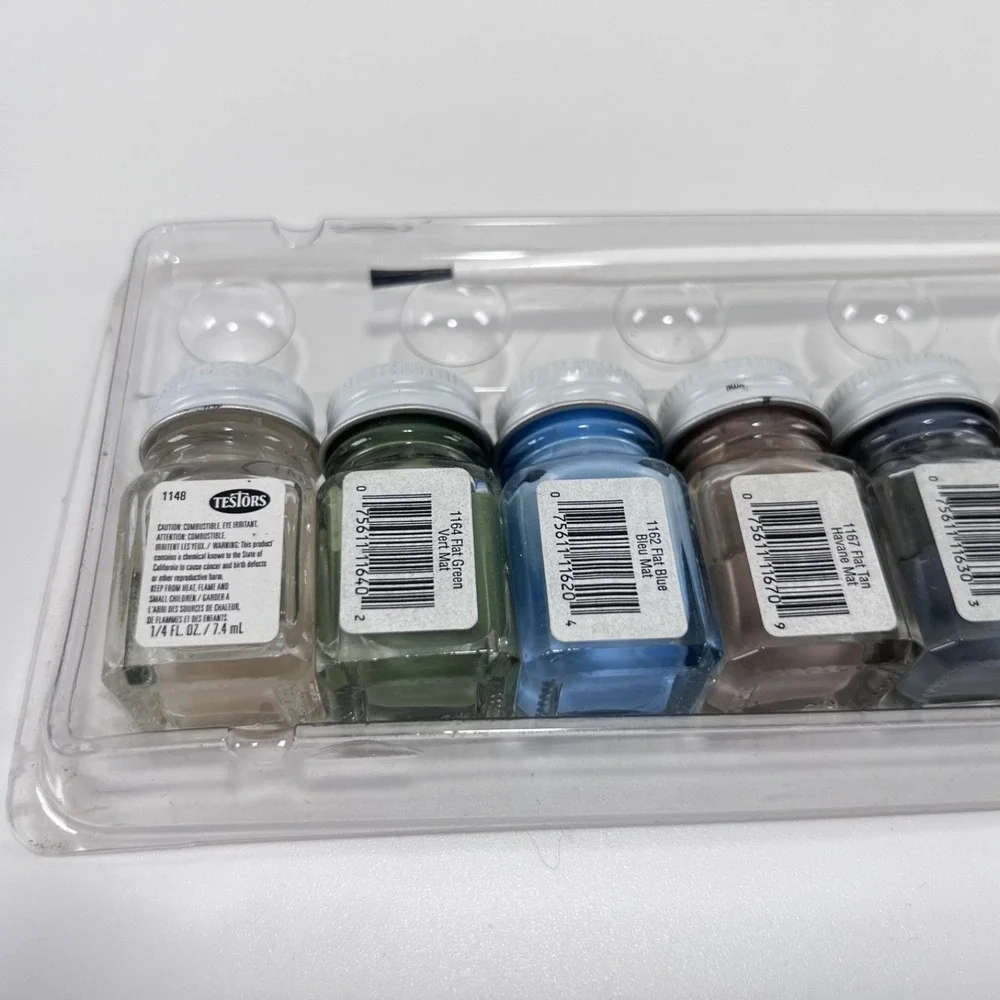 Vintage Testors Military Flat Enamel Kit #9131 - 1 Brush - 9 Fresh Paint Colors